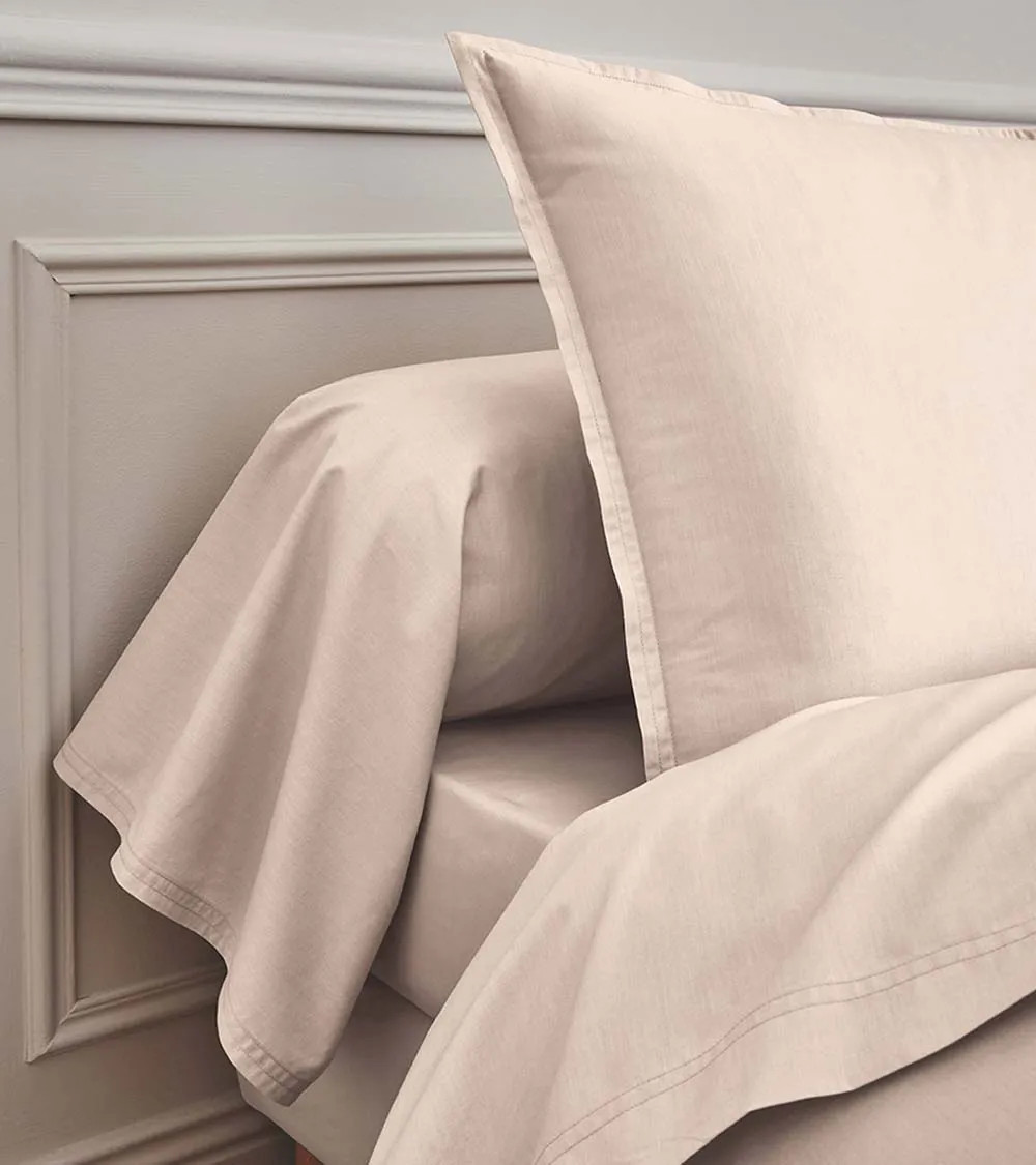 Drap plat Percale Lingerie PREMIÈRE, linge de lit uni, fabriqué en France, couleur beige poudré
