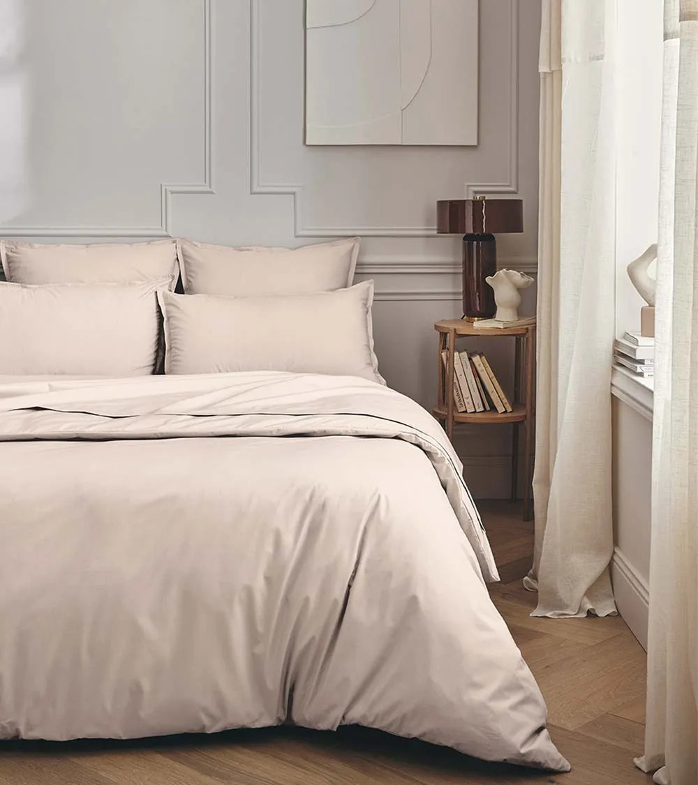 Drap plat Percale Lingerie PREMIÈRE, linge de lit uni, fabriqué en France, couleur beige poudré