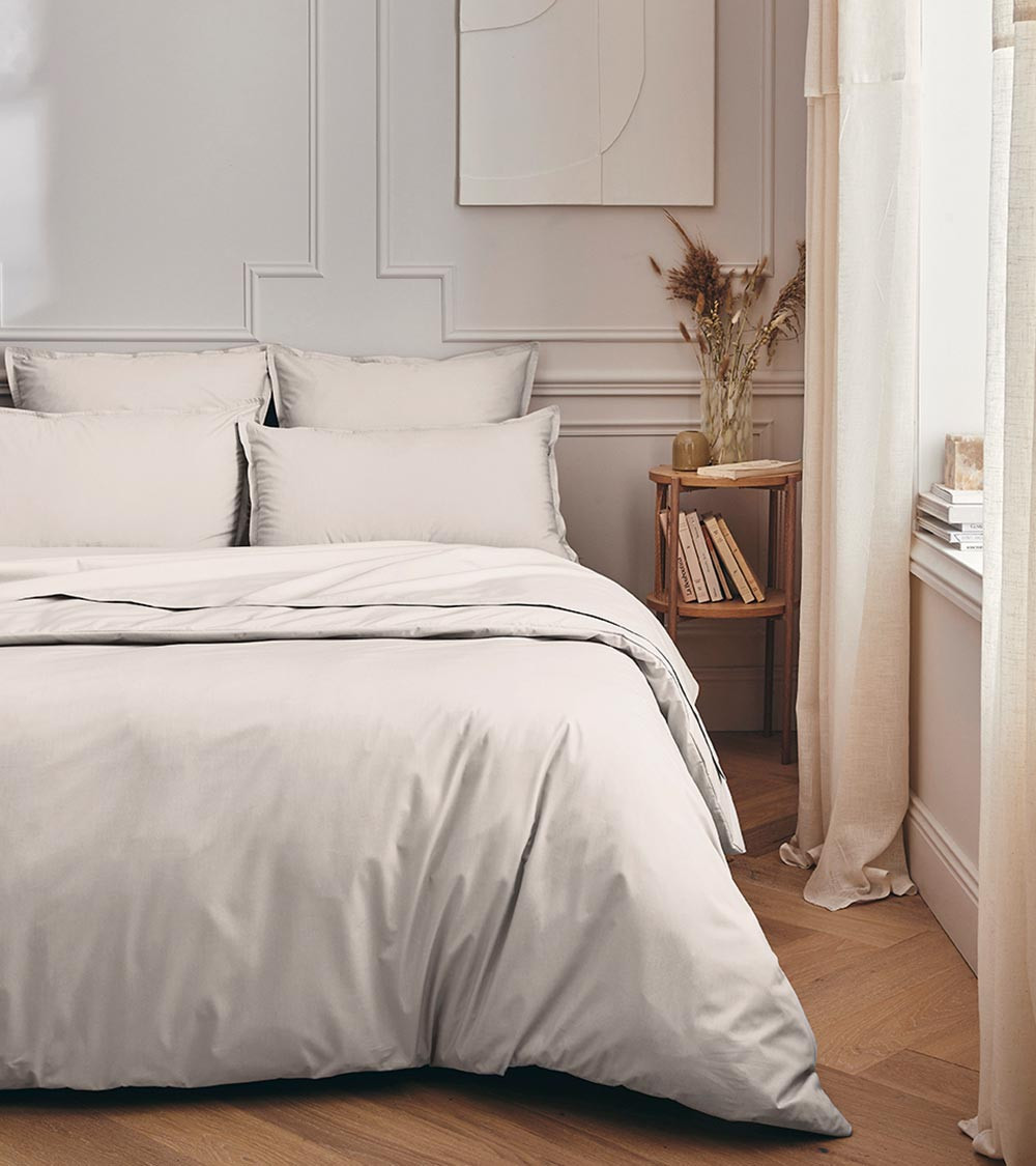 Taie d'Oreiller Percale Gris Perle PREMIÈRE, linge de lit fabriqué en France, linge de maison uni gris clair poudré