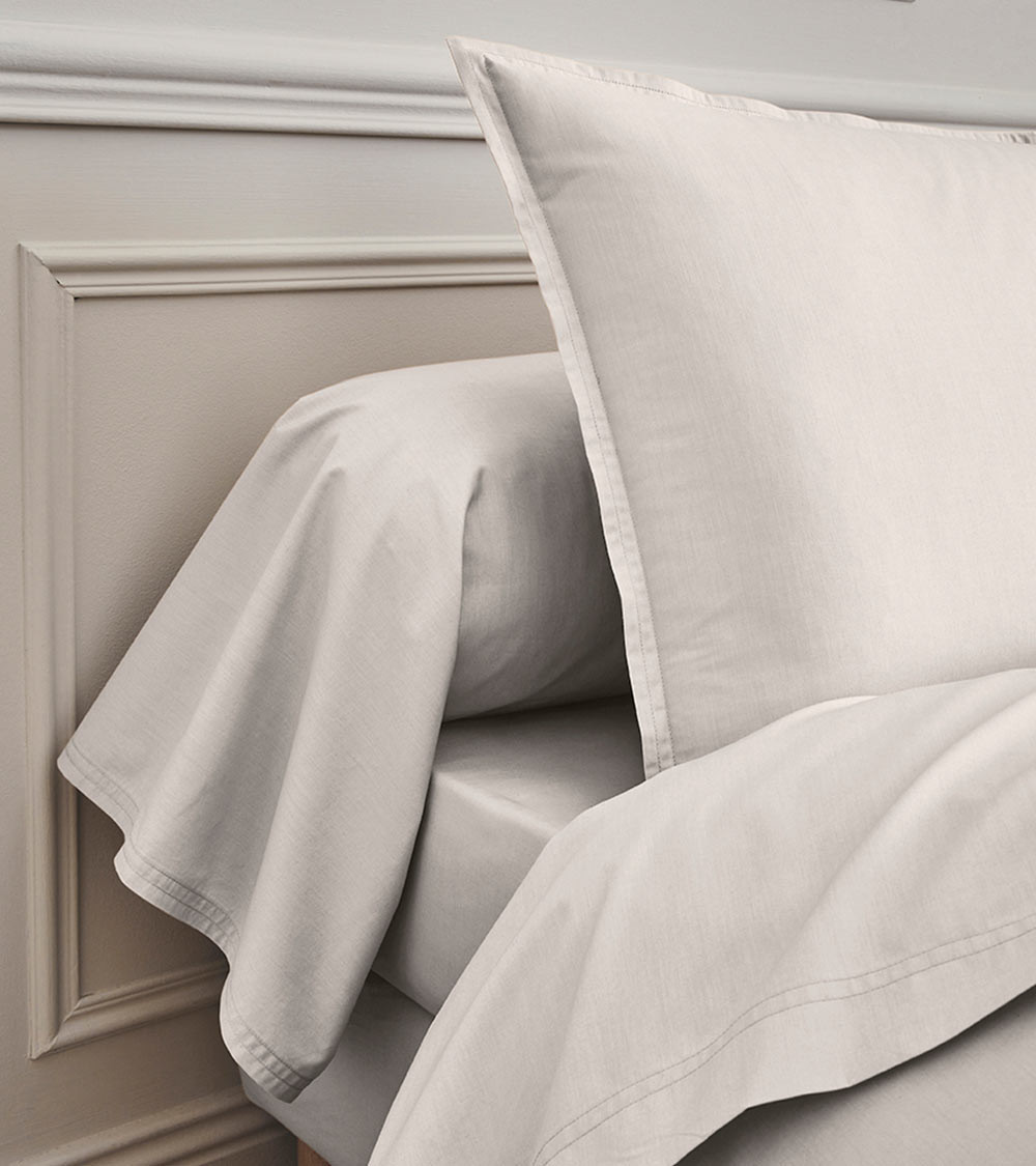 Taie d'Oreiller Percale Gris Perle PREMIÈRE, linge de lit fabriqué en France, linge de maison uni gris clair poudré