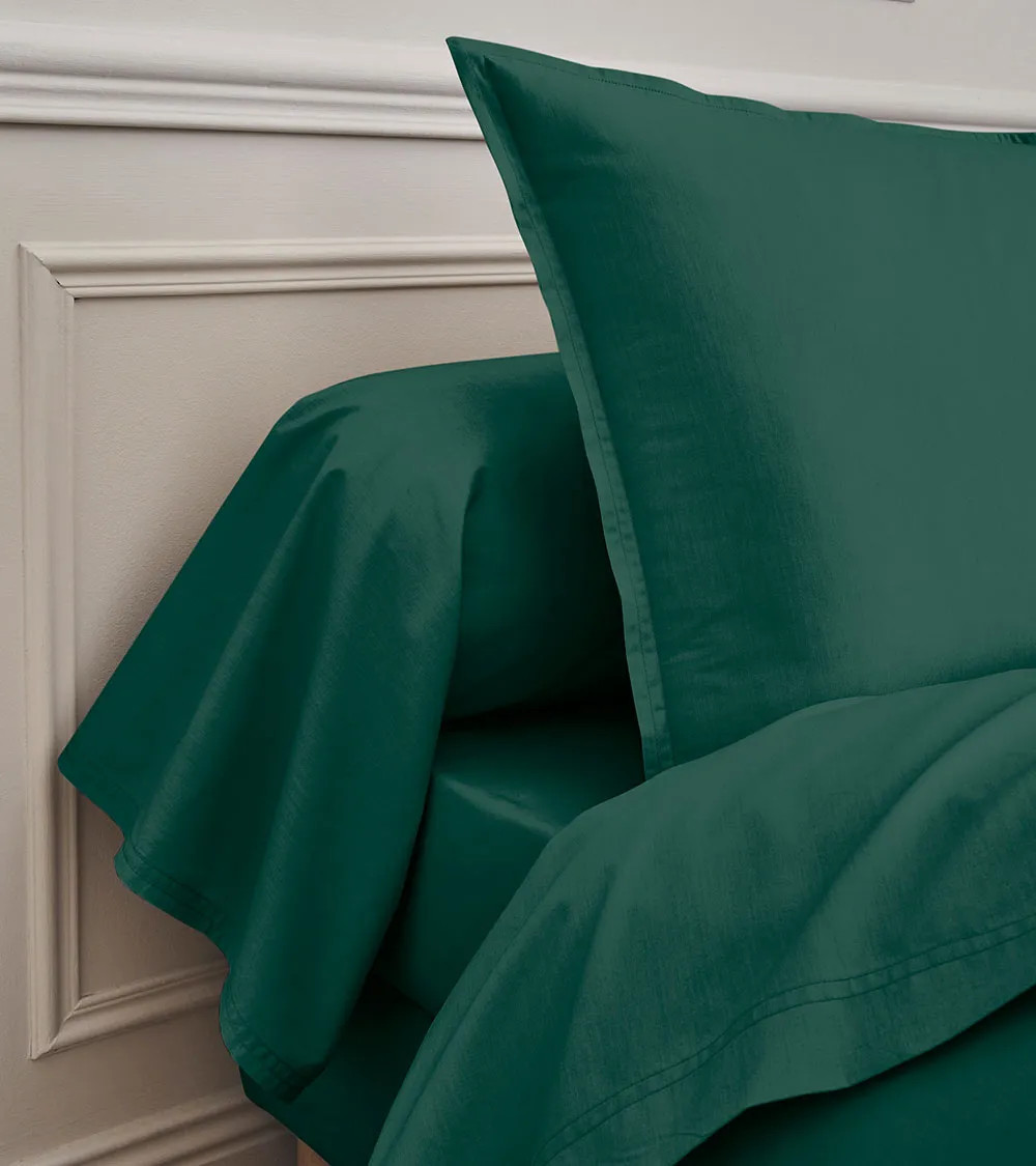 Taie Traversin Percale Forêt PREMIÈRE, linge de lit fabrication française, couleur uni vert foncé bleu profond naturel