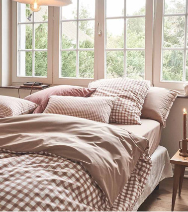 Taie d'Oreiller Percale VICHY Beige, linge de lit fabriqué en France, motif blanc beige et marron
