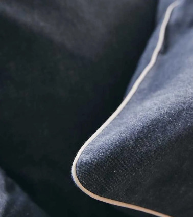 Taie d'oreiller en Flanelle Anthracite FRISSON, finition passepoil haut de gamme