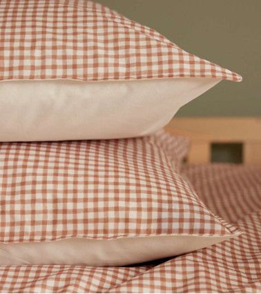 Taie d'Oreiller MINI VICHY, linge de lit fabriqué en France, motif carreaux beige et marron