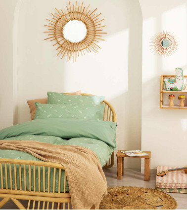 Taie d'Oreiller CUEILLETTE, linge de lit pour enfant fabriqué en France, motif fleuri et éléphants, vert sauge
