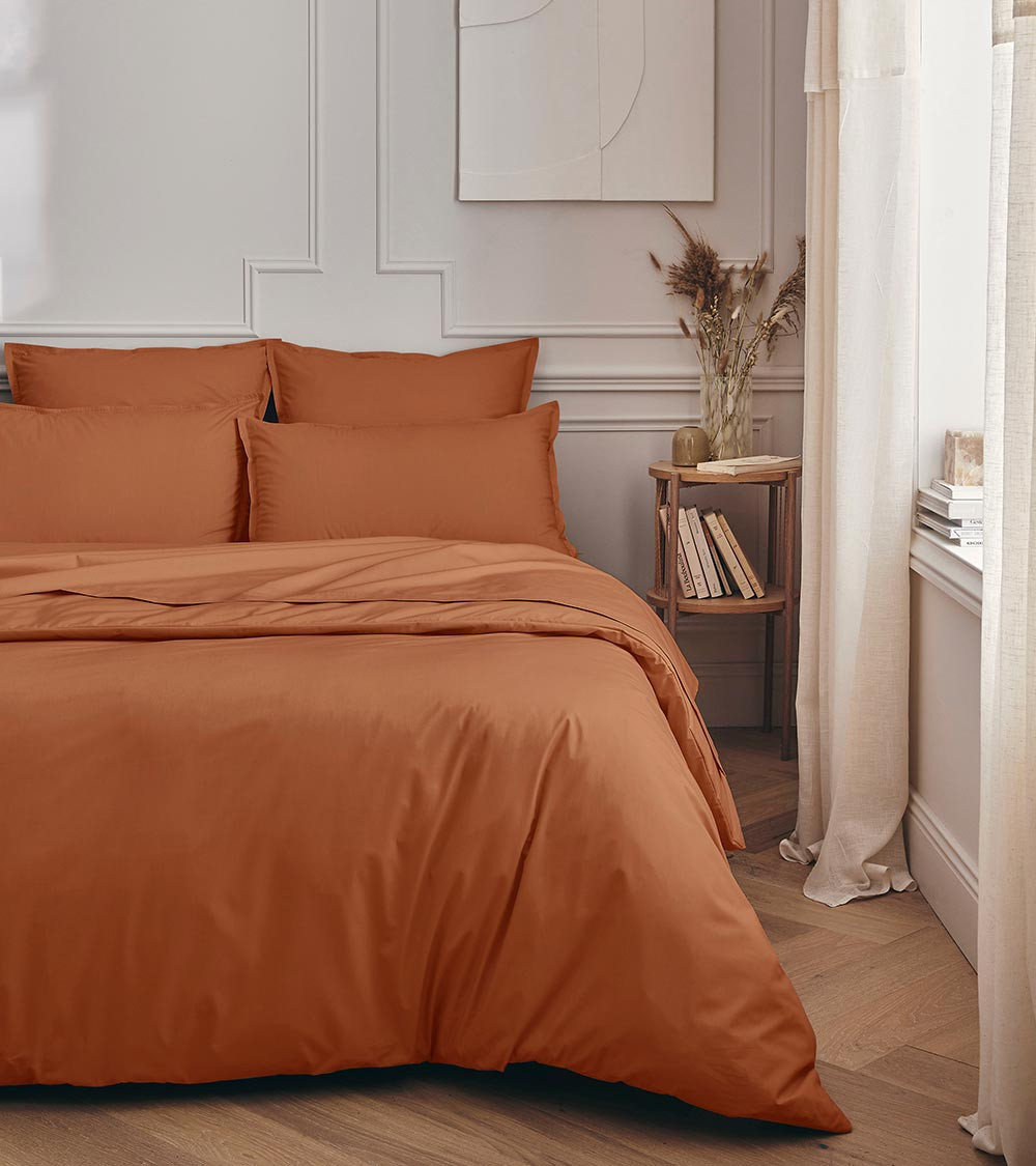 Taie Traversin Percale CUIR PREMIÈRE, linge de lit fabriqué en France, uni marron chaud, orange, 43x230 cm et 43x190 cm