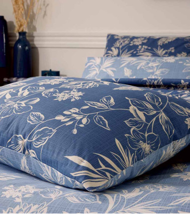 Taie d'oreiller percale de coton ELOÏSE ARDOISE, linge de lit bleu à motif floral, taie réversible, fabriqué en France