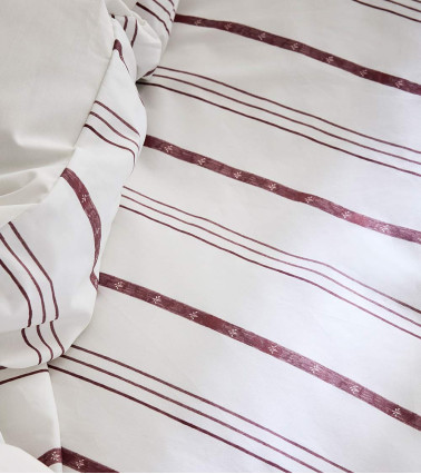 Housse de Couette Percale ÉPURE, linge de lit imprimé, fabriqué en France, motif lignes prune sur fond blanc