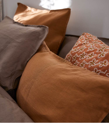 Taie d'oreiller en Lin Roseau Nouvelle Vague, linge de lit uni fabriqué en France