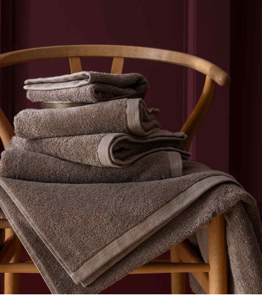 Serviette de toilette GOTS Essentiel Biche - Alexandre Turpault, marron foncé