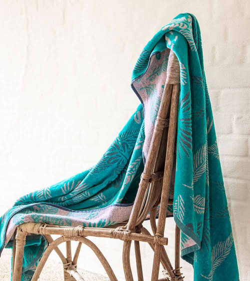 Drap de plage Bali jacquard de coton, serviette de plage imprimé floral bleu et blanc